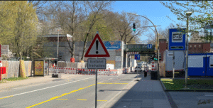 U-Bahn-Brücke Meiendorfer Weg; Foto: Lars Pochnicht