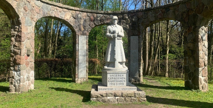 Kriegerdenkmal Bramfeld